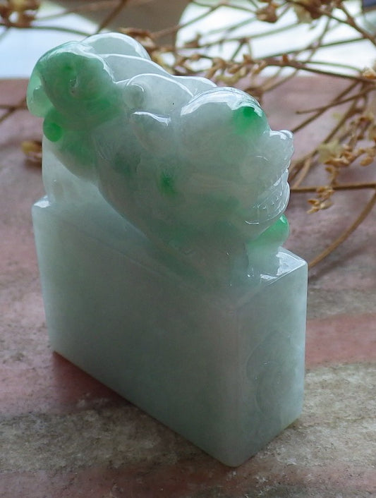 Certified Hand Carved Green Natural Myanmar Burma A Jade jadeite Dragon Pi Xiu Chop Seal Display