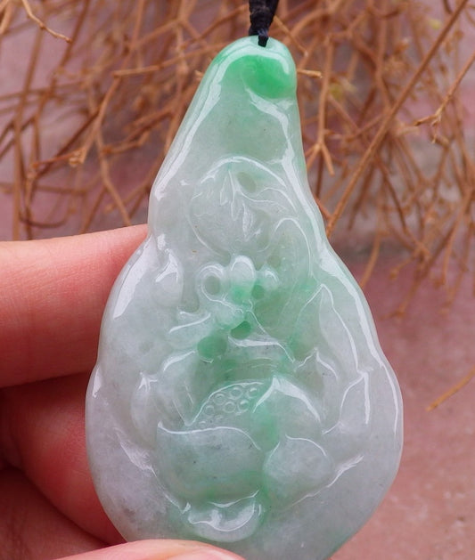 Certified Hand Carved Green Myanmar Burma Natural A Jade jadeite Dragonfly Lotus Flower Pendant Necklace