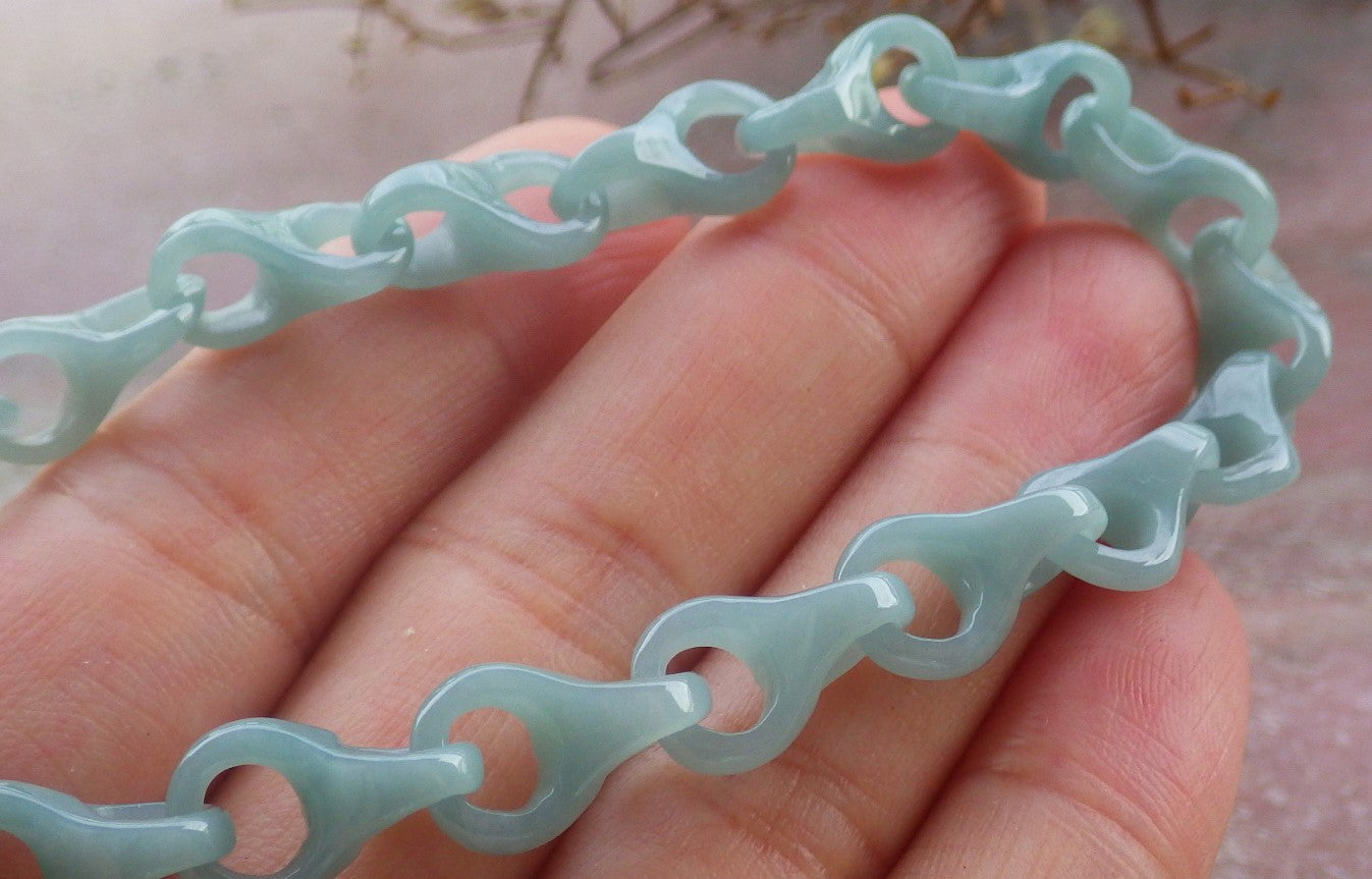 Certified Hand Carved Icy Green Natural Myanmar Burma A Jade Jadeite Hook Ring Bead Beads Bracelet