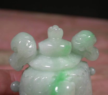 Certified Hand Carved Green Natural Myanmar Burma 100% A Jade jadeite Dragon Yuan Bao Coin Display