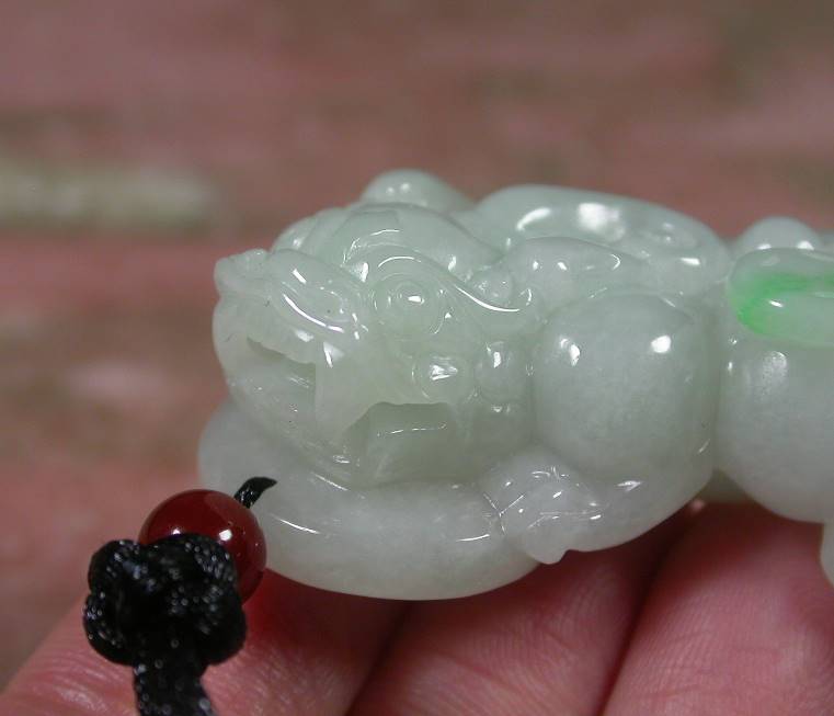 Certified Light Green Natural Hand Carved Burma A Jade jadeite Dragon Pi Xiu Pendant Necklace