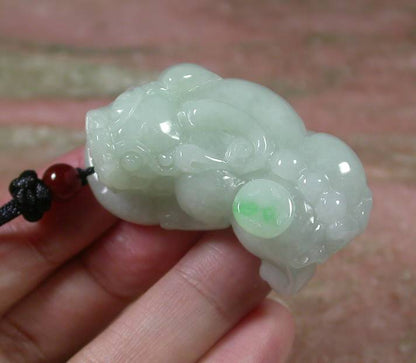 Certified Light Green Natural Hand Carved Burma A Jade jadeite Dragon Pi Xiu Pendant Necklace