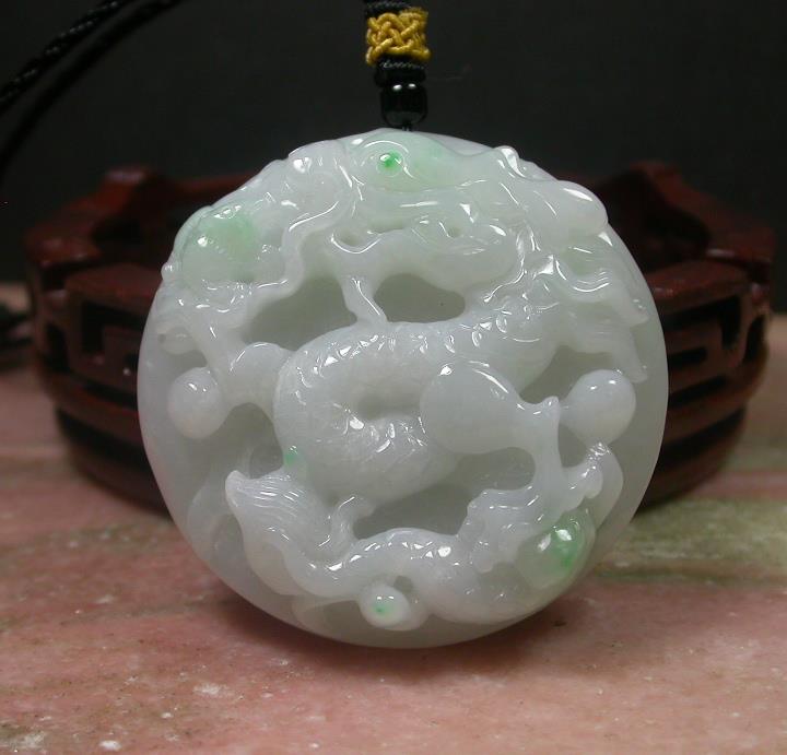 Certified Hand Carved Green Myanmar Burma Natural A Jade jadeite Dragon Mouse Pendant Necklace