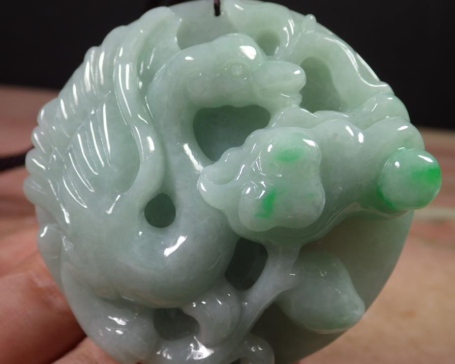 Certified Hand Carved Green Natural Burma A JADE Jadeite 10 PCS