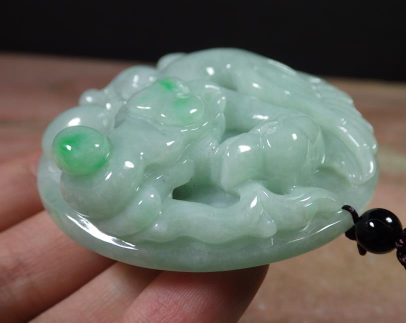 Certified Hand Carved Green Natural Burma A JADE Jadeite 10 PCS