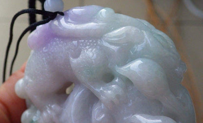 Certified Hand Carved Lavender Natural Myanmar Burma A Jade jadeite Dragon Lizard Ruyi Pendant Necklace