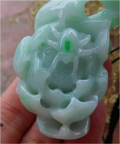 Certified Hand Carved Green Natural Myanmar Burma A Jade jadeite Frog Toad Spider Lotus Flower Pendant Necklace