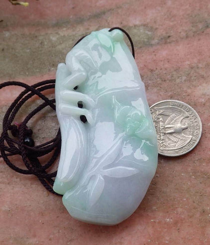 Certified Green Natural Burma A Jade jadeite Praying Mantis Bat Pendant Necklace