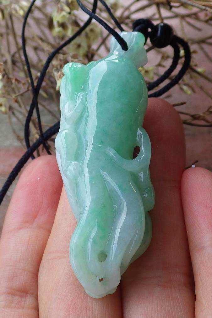 Certified Hand Carved Green Natural Myanmar Burma A Jade jadeite Dragon Pi Xiu Ginseng Pendant Necklace