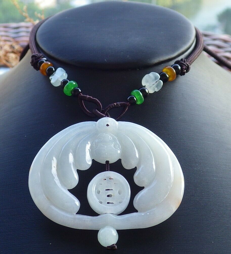 Certified Hand Carved Natural Burma 100% A Jade jadeite Bat Coin Circle Lucky Amulet Pendant Necklace