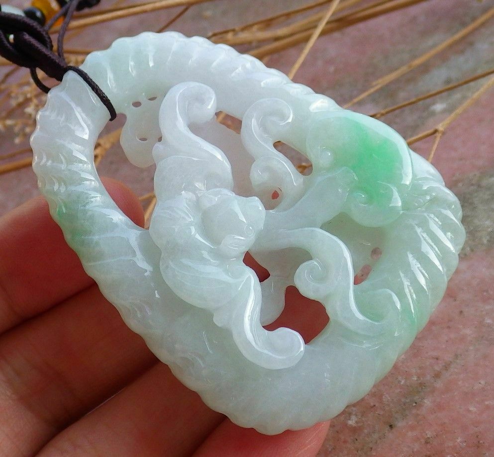 Certified Hand Carved Natural Green Myanmar Burma 100% A Jade jadeite Bat Ruyi Flower Pendant Necklace