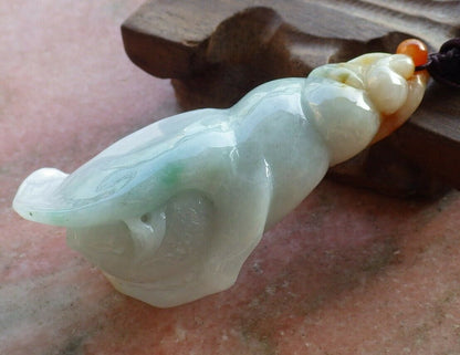 Certified Hand Carved Natural Burma 100% A Jade jadeite Sea Shell Fish Lucky Amulet Pendant Necklace