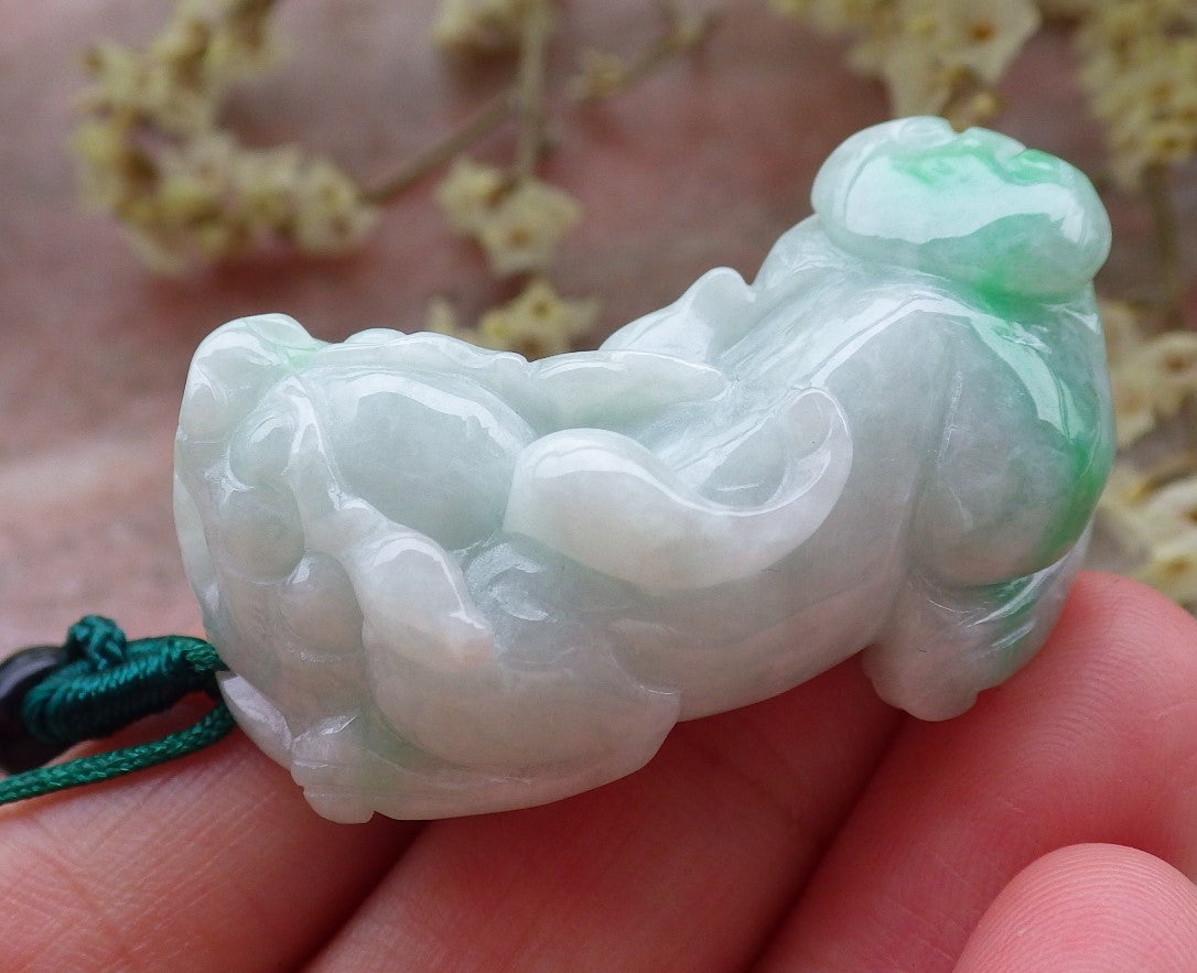 1 Pair Certified Hand Carved Green Natural Myanmar Burma A Jade jadeite Dragon Pi Xiu Pendant Necklace