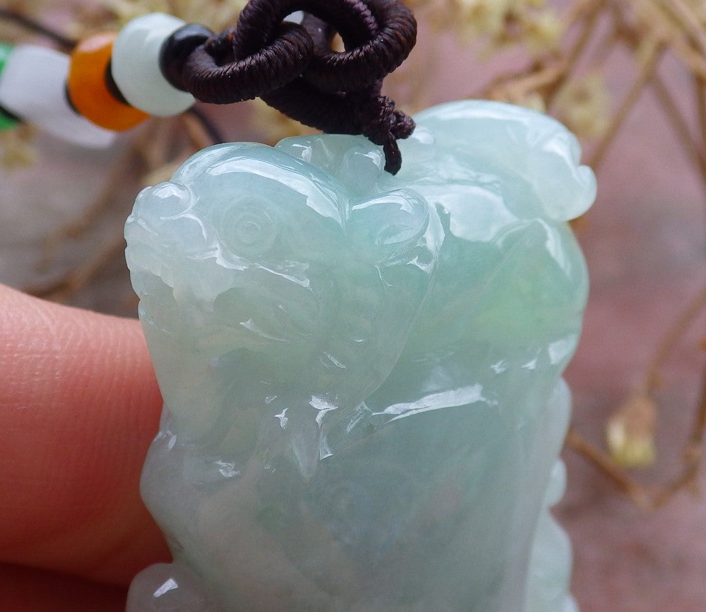 Certified Hand Carved Green Natural Myanmar Burma 100% A Jade jadeite Dragon Pi Xiu Axe Pendant Necklace