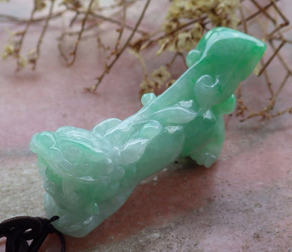 Certified Hand Carved Green Burma Myanmar Natural A Jade jadeite Dragon Pi Xiu Pendant Necklace