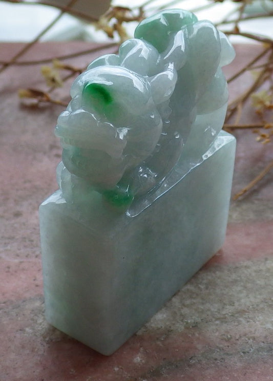 Certified Hand Carved Green Natural Myanmar Burma A Jade jadeite Dragon Pi Xiu Chop Seal Display