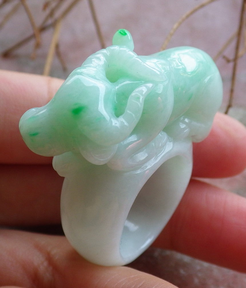 Certified Hand Carved Green Natural Myanmar Burma A Jade Jadeite Cow Ox Ring US 9.75