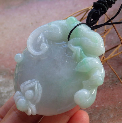 Certified Green Hand Carved Natural Myanmar Burma A Jade jadeite Dragon Lizard Spider Peach Pendant Necklace