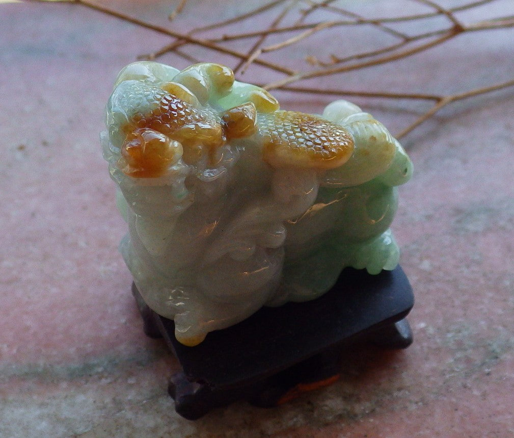 Certified Hand Carved Green Natural Myanmar Burma Grade A Jade jadeite Dragon Pi Xiu Display with Wood Stand