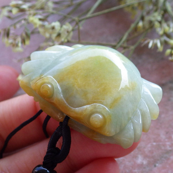 Certified Hand Carved Yellow Natural Myanmar Burma A Jade Carving Ruyi Crab Pendant Necklace