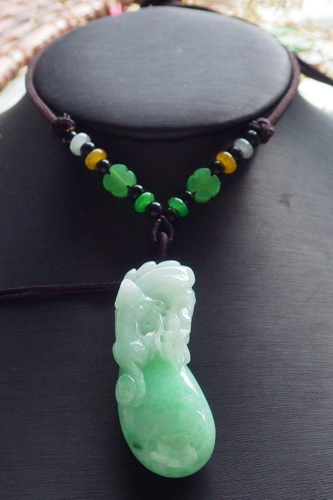 Certified Hand Carved Green Natural Myanmar Burma A Jade jadeite Mouse Bag Coin Pendant Necklace