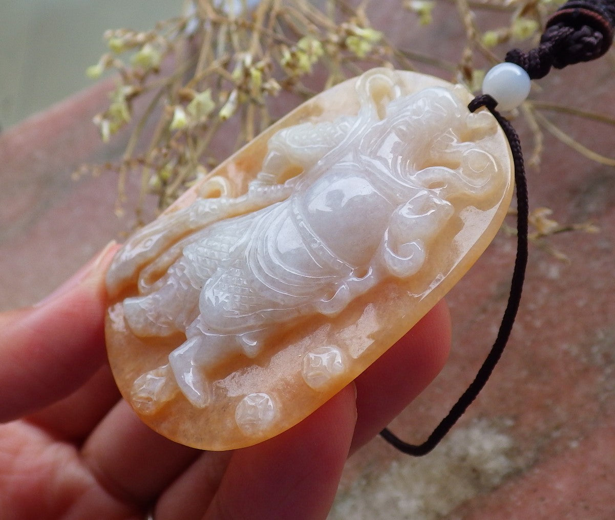 Certified Hand Carved Yellow 100% Natural Myanmar Burma A Jade jadeite Fight God Guan Gong God Guangyu Broadword Pendant Necklace