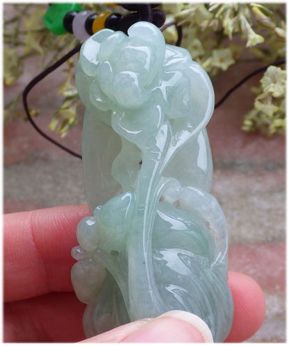 Certified Hand Carved Green Natural Burma A Jade Jadeite Ruyi Orchid Flower Pendant Necklace