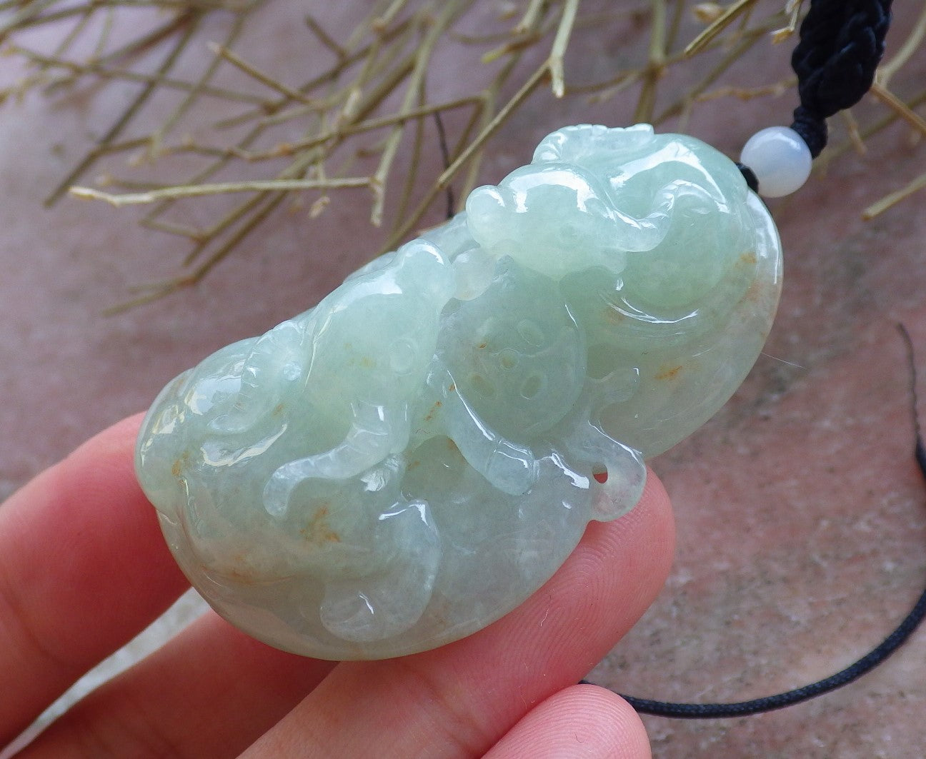 Certified Hand Carved Green 100% Natural Myanmar Burma Grade A Jade Jadeite Zodiac Cow Ox Aminal Pendant Necklace