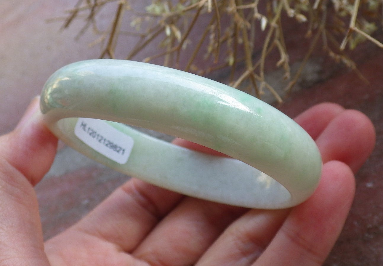 Certified Hand Carved Green Natural Myanmar Burma 100% Natural A JADE Jadeite Goose Egg Oval Bangle Bracelet 55mm X 50mm