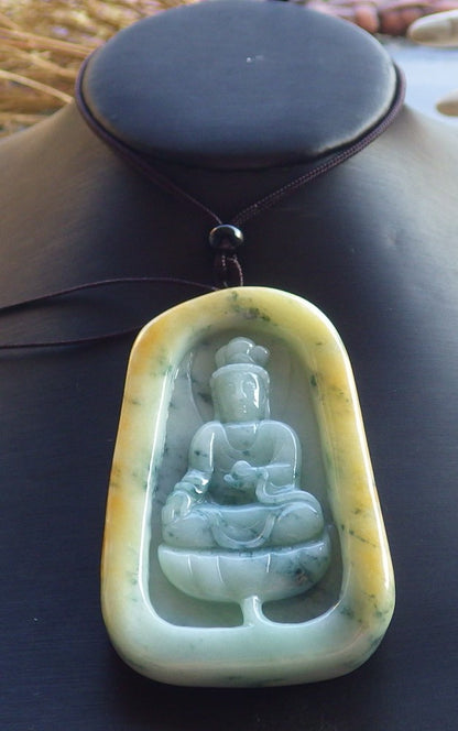 Certified Hand Carved Light Yellow Green Natural Myanmar Burma A Jade jadeite Guanyin Kwan Yin Pendant Necklace