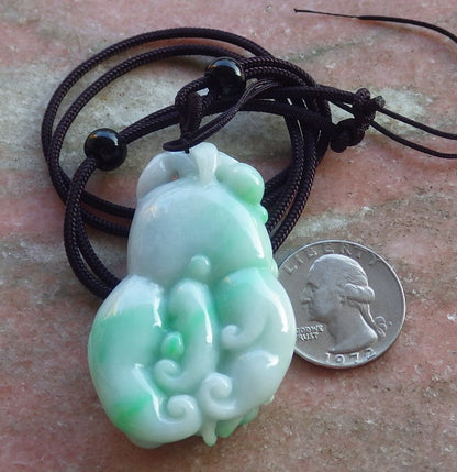 Certified Hand Carved Lavender Green Natural Myanmar Burma A Jade jadeite Spider Ginseng Pendant Necklace