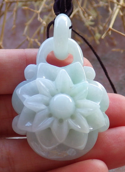 Certified Hand Carved Green Burma Natural A Jade jadeite Sun Flower With Ring Pendant Necklace