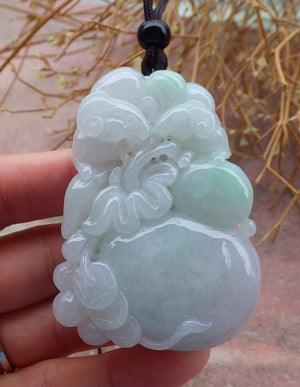 Certified Hand Carved Green Natural Myanmar Burma Grade A Jade jadeite Zodiac Sheep Peach Goat Pendant Necklace