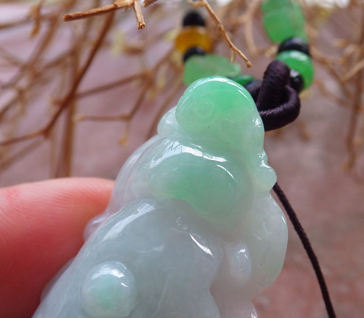 Certified Hand Carved Green Natural Myanmar Burma A Jade jadeite Frog Toad Lotus Flower Pendant Necklace