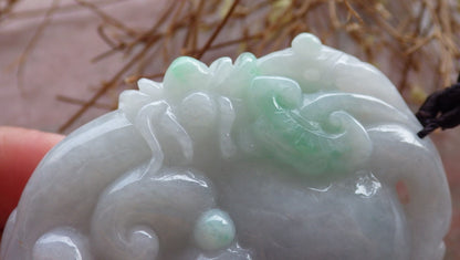 Certified Hand Carved Green Myanmar Burma 100% Natural A Jade jadeite Bat Ginseng Spider Pendant Necklace