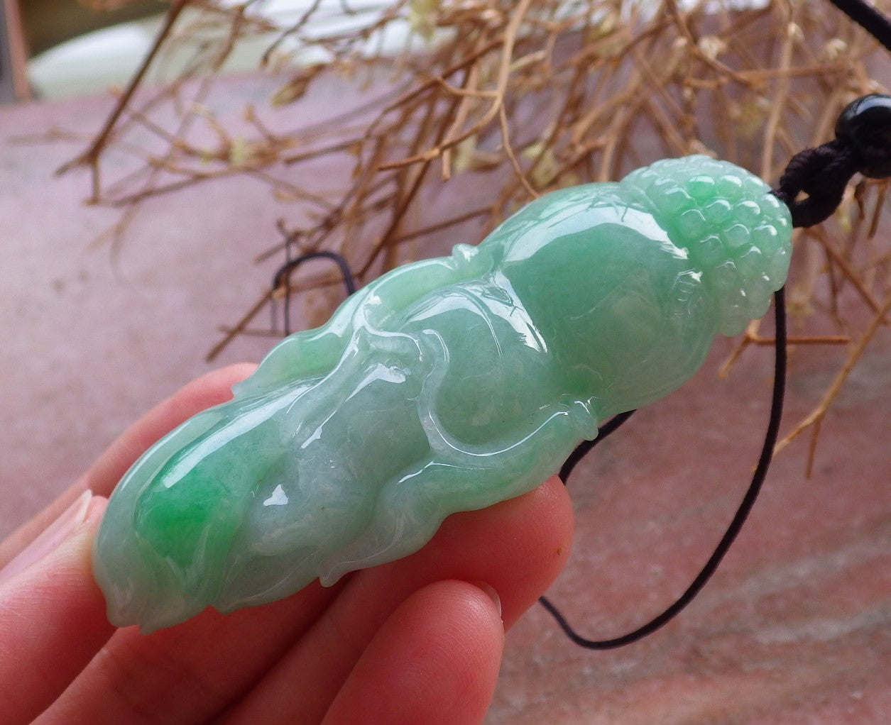 Certified Hand Carved Natural Myanmar Burma A Jade jadeite Ginseng Pendant Necklace