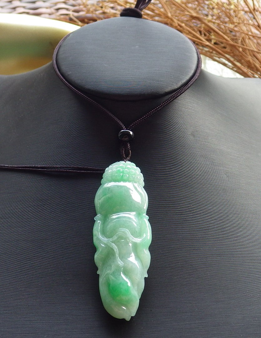 Certified Hand Carved Natural Myanmar Burma A Jade jadeite Ginseng Pendant Necklace