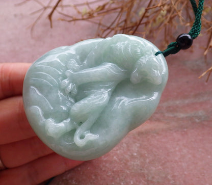 Certified Hand Carved Green Natural Myanmar Burma A Jade Jadeite Zodiac Tiger Pendant Necklace