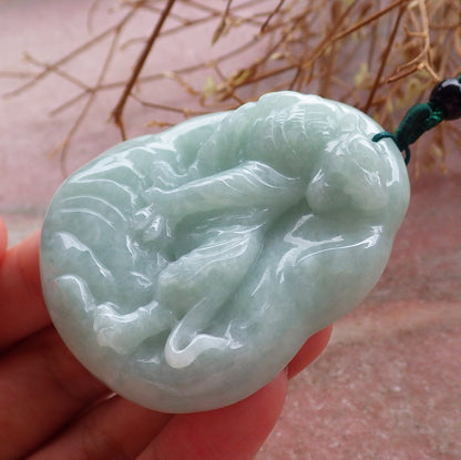 Certified Hand Carved Green Natural Myanmar Burma A Jade Jadeite Zodiac Tiger Pendant Necklace