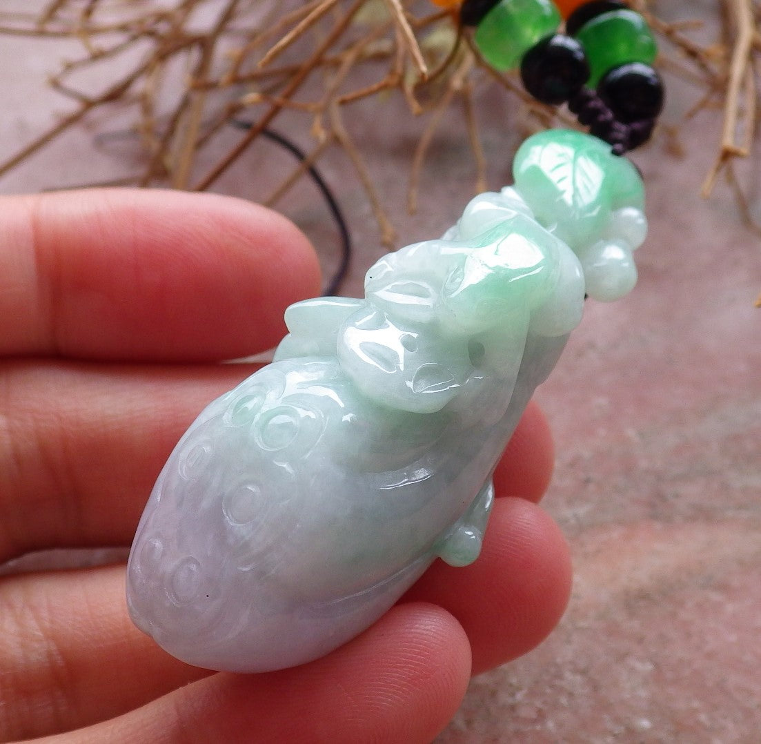 Certified Hand Carved Myanmar Burma Natural A Jade jadeite Frog Toad Lucky Amulet Pendant Necklace