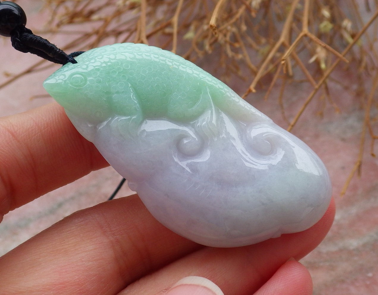 Certified Hand Carved Green 100% Natural Myanmar Burma A Jade jadeite Dragon Lizard Ruyi Pendant Necklace