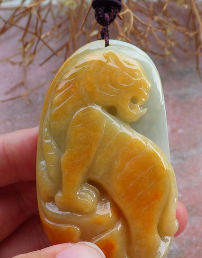 Certified Hand Carved Green Yellow 100% Natural Myanmar Burma A Jade jadeite Tiger Zodiac Pendant Necklace