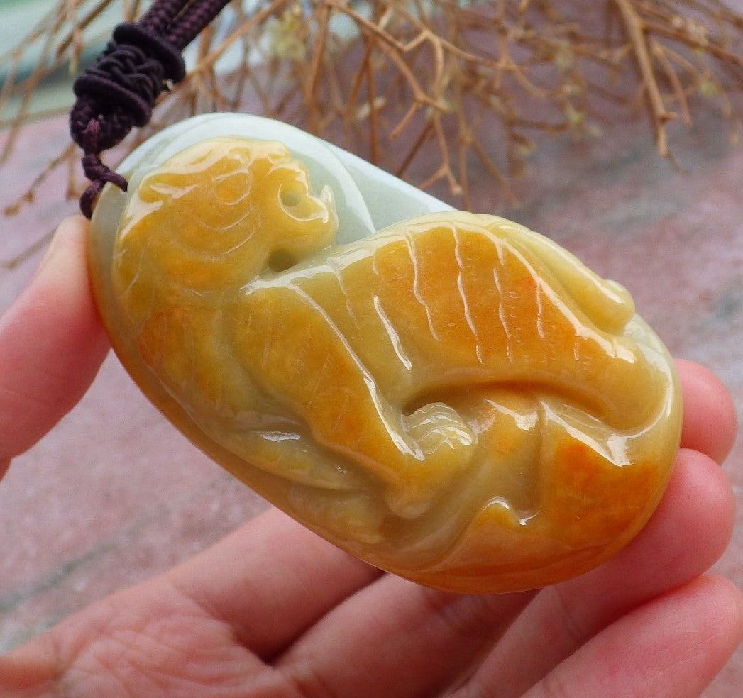 Certified Hand Carved Green Yellow 100% Natural Myanmar Burma A Jade jadeite Tiger Zodiac Pendant Necklace