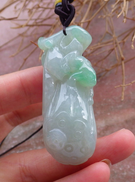 Certified Hand Carved Green Natural Myanmar Burma A Jade jadeite Frog Toad Lotus Flower Pendant Necklace