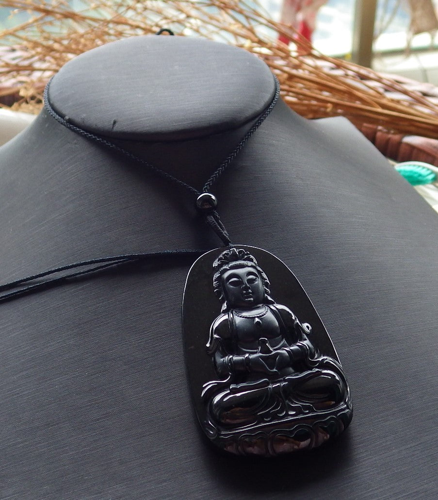 Certified Hand Carved Dark Green Black Natural Myanmar Burma A Jade Jadeite Guanyin Kwan yin Pendant Necklace