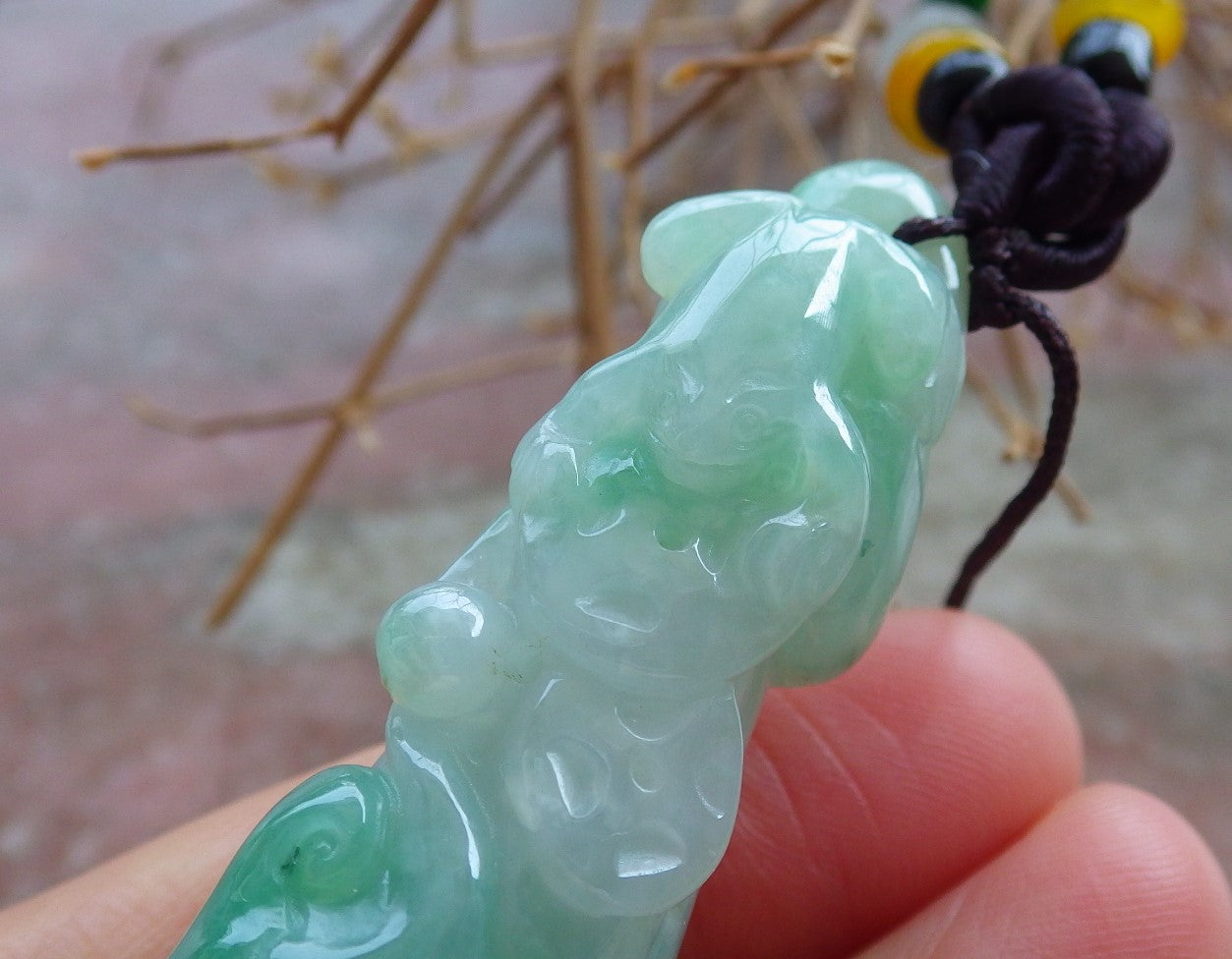 Certified Hand Carved Green Natural Myanmar Burma A Jade jadeite Frog Toad Lotus Flower Pendant Necklace