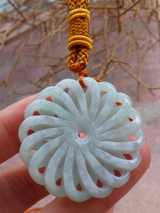 Certified Hand Carved Light Green Natural Myanmar Burma A Jade jadeite Coin Knotte Flower Circle Pendant Necklace