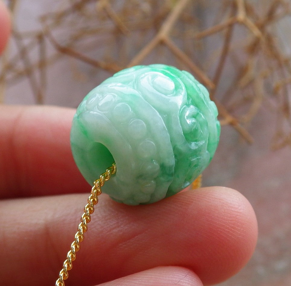 Certified Hand Carved Green Natural Myanmar Burma A Jade Jadeite Barrel Circle Donut Ruyi Pendant Necklace