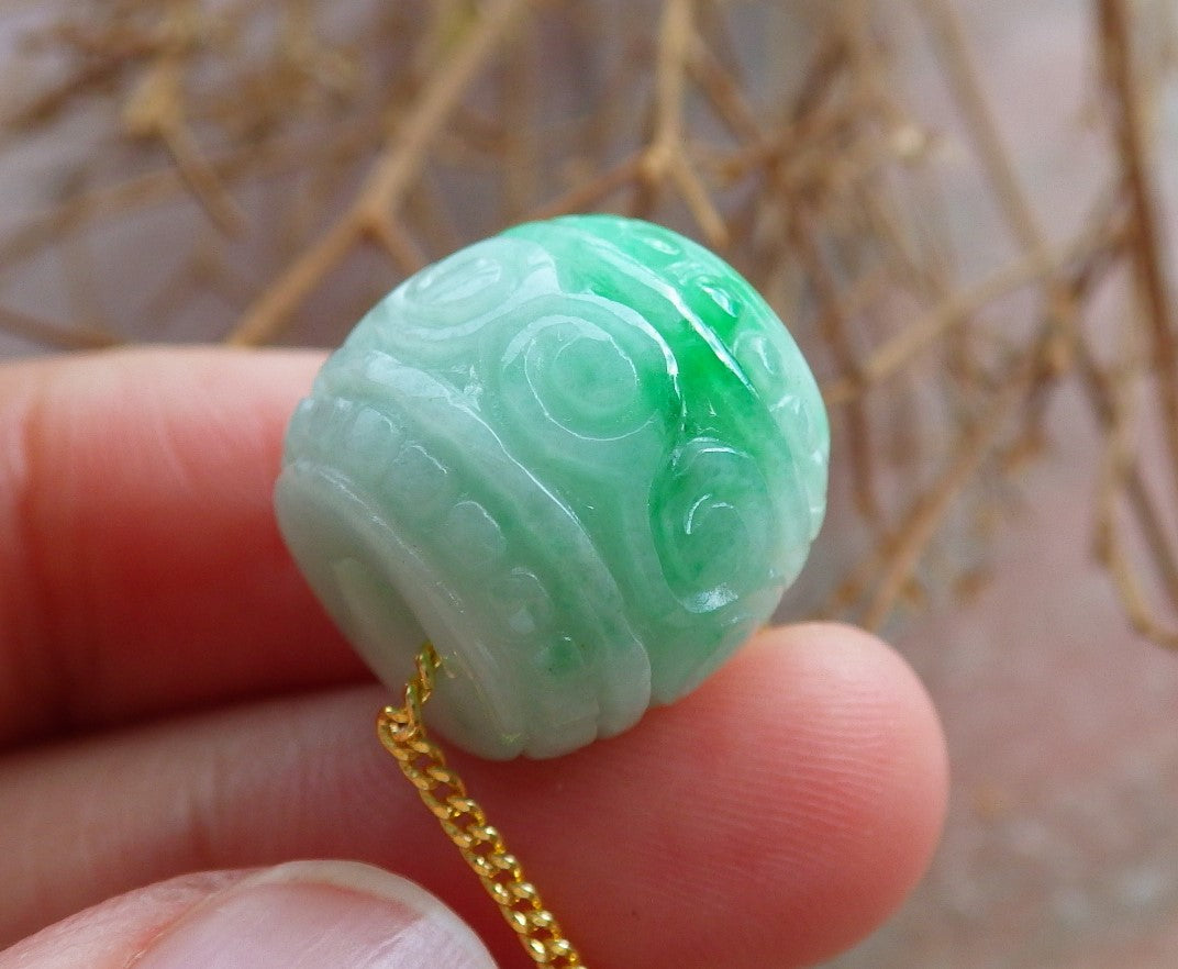 Certified Hand Carved Green Natural Myanmar Burma A Jade Jadeite Barrel Circle Donut Ruyi Pendant Necklace