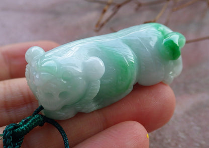 Certified Hand Carved Green Natural Myanmar Burma A Jade Jadeite Zodiac Tiger Lucky Amulet Pendant Necklace